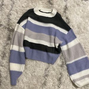 Cropped knit sweater